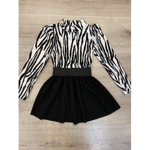 Jurk zebra valt mooi op maat