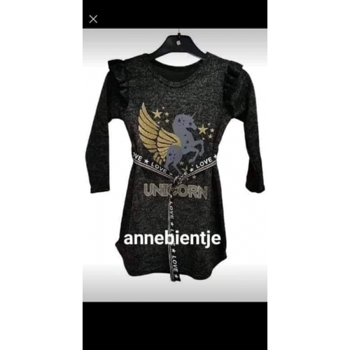 Trendy meisjes jurkje met applicatie kleur zwart