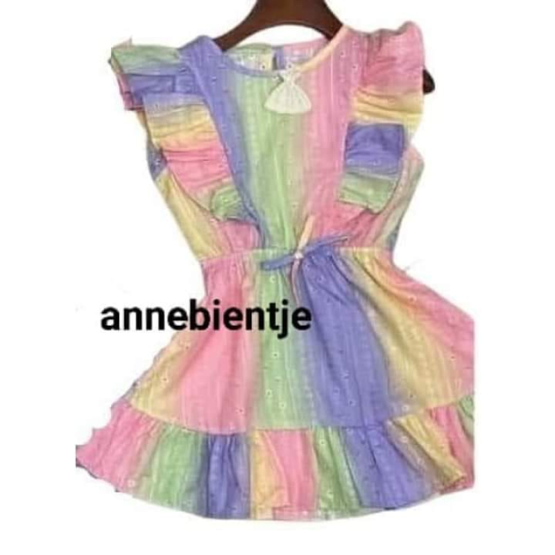 zomer jurkje met ruffle mouwen 